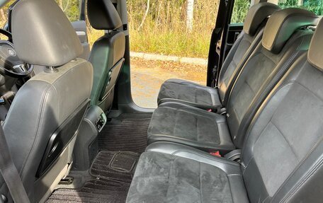Volkswagen Sharan II, 2011 год, 985 000 рублей, 19 фотография