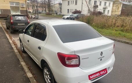 Renault Logan II, 2017 год, 525 000 рублей, 4 фотография