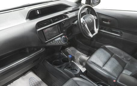 Toyota Aqua I, 2014 год, 899 000 рублей, 8 фотография