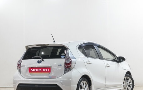 Toyota Aqua I, 2014 год, 899 000 рублей, 6 фотография