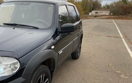 Chevrolet Niva I рестайлинг, 2012 год, 429 000 рублей, 2 фотография