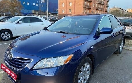 Toyota Camry, 2008 год, 899 999 рублей, 2 фотография