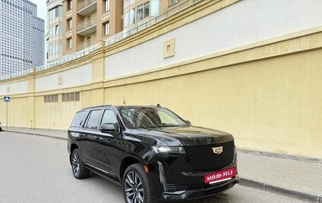 Cadillac Escalade V, 2022 год, 12 300 000 рублей, 10 фотография