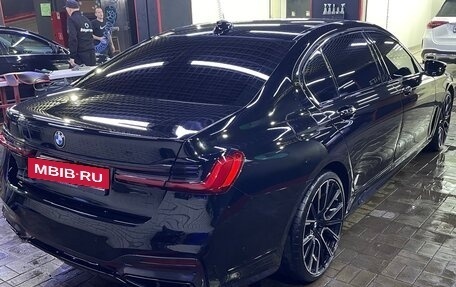 BMW 7 серия, 2016 год, 3 850 000 рублей, 5 фотография