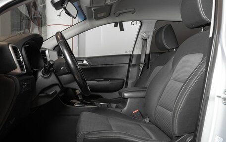 KIA Sportage IV рестайлинг, 2018 год, 2 300 000 рублей, 13 фотография