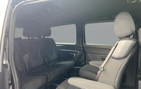 Mercedes-Benz V-Класс, 2022 год, 6 600 000 рублей, 16 фотография