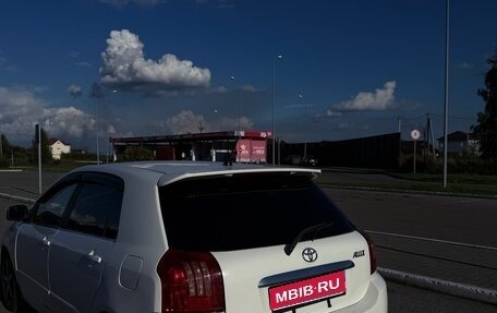 Toyota Allex i рестайлинг, 2004 год, 600 000 рублей, 1 фотография