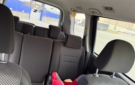 Toyota Noah III, 2007 год, 980 000 рублей, 17 фотография