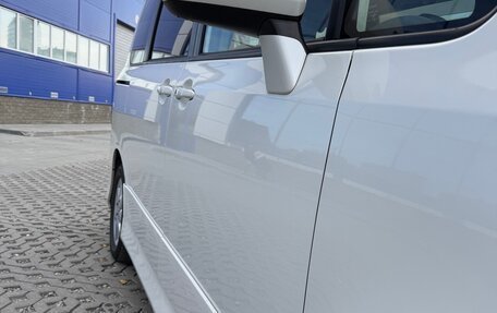 Toyota Noah III, 2007 год, 980 000 рублей, 29 фотография