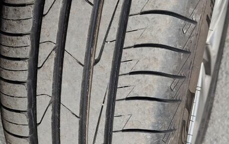 Toyota RAV4, 2016 год, 2 300 000 рублей, 14 фотография