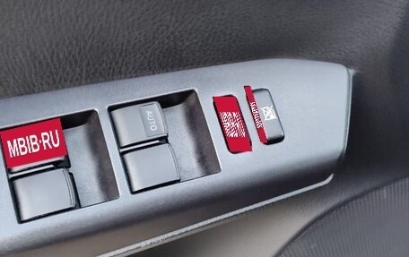 Toyota RAV4, 2016 год, 2 300 000 рублей, 12 фотография