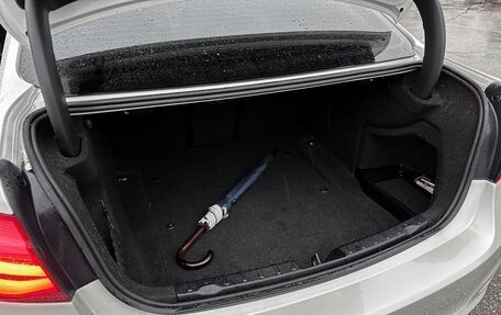 BMW 3 серия, 2016 год, 1 900 000 рублей, 14 фотография