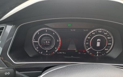 Volkswagen Tiguan II, 2018 год, 1 900 000 рублей, 1 фотография