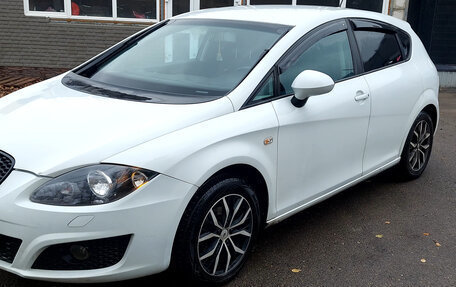 SEAT Leon II, 2012 год, 425 000 рублей, 2 фотография