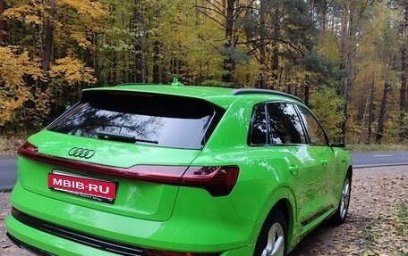 Audi e-tron I, 2020 год, 3 300 000 рублей, 8 фотография