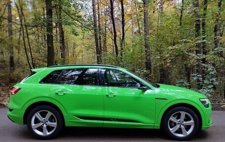 Audi e-tron I, 2020 год, 3 300 000 рублей, 11 фотография