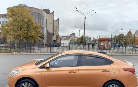 Hyundai Solaris II рестайлинг, 2017 год, 630 000 рублей, 1 фотография