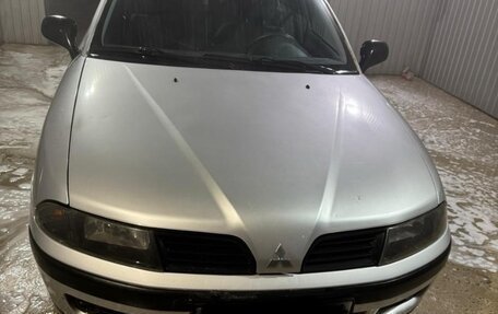 Mitsubishi Carisma I, 2003 год, 400 000 рублей, 3 фотография
