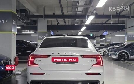 Volvo S60 III, 2022 год, 3 300 000 рублей, 3 фотография