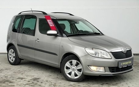 Skoda Roomster, 2013 год, 855 000 рублей, 3 фотография