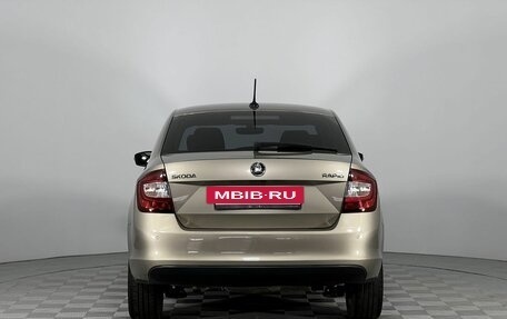 Skoda Rapid I, 2018 год, 1 450 000 рублей, 6 фотография