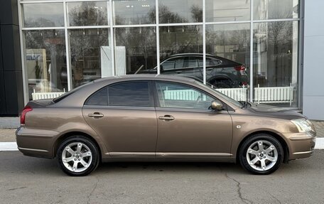 Toyota Avensis III рестайлинг, 2006 год, 699 000 рублей, 6 фотография