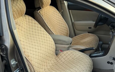 Toyota Avensis III рестайлинг, 2006 год, 699 000 рублей, 15 фотография