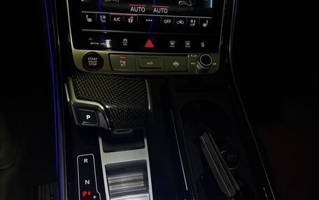 Audi S8, 2024 год, 21 000 000 рублей, 15 фотография