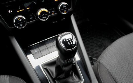 Skoda Octavia, 2017 год, 1 880 000 рублей, 17 фотография