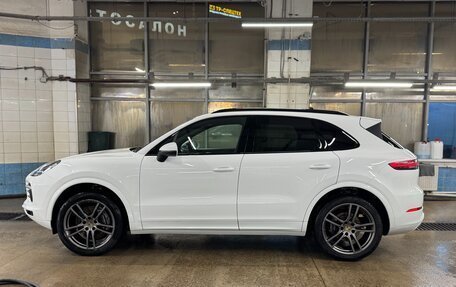 Porsche Cayenne III, 2021 год, 6 200 000 рублей, 2 фотография