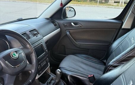 Skoda Yeti I рестайлинг, 2011 год, 700 000 рублей, 7 фотография