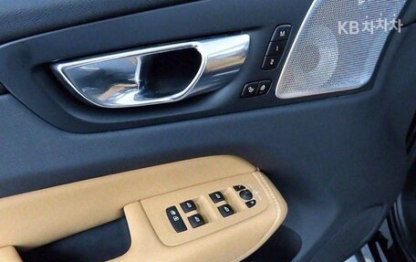 Volvo XC60 II, 2022 год, 5 400 000 рублей, 11 фотография