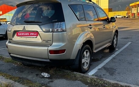 Mitsubishi Outlander III рестайлинг 3, 2008 год, 990 000 рублей, 5 фотография