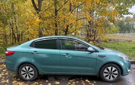 KIA Rio III рестайлинг, 2014 год, 980 000 рублей, 2 фотография