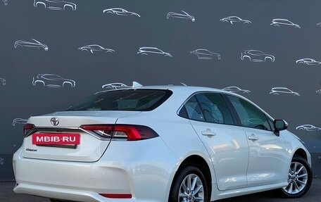 Toyota Corolla, 2021 год, 2 025 300 рублей, 2 фотография