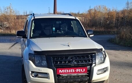 Mitsubishi Pajero IV, 2019 год, 3 950 000 рублей, 8 фотография