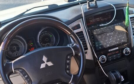 Mitsubishi Pajero IV, 2019 год, 3 950 000 рублей, 12 фотография