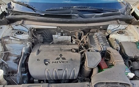 Mitsubishi Outlander III рестайлинг 3, 2012 год, 1 100 000 рублей, 8 фотография