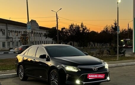 Toyota Camry, 2017 год, 1 840 000 рублей, 5 фотография