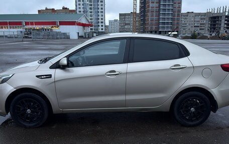 KIA Rio III рестайлинг, 2013 год, 630 000 рублей, 3 фотография