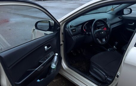 KIA Rio III рестайлинг, 2013 год, 630 000 рублей, 6 фотография