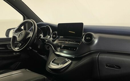 Mercedes-Benz EQV, 2020 год, 6 250 000 рублей, 9 фотография