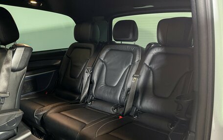 Mercedes-Benz EQV, 2020 год, 6 250 000 рублей, 14 фотография