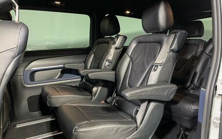 Mercedes-Benz EQV, 2020 год, 6 250 000 рублей, 10 фотография