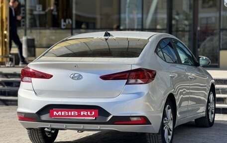 Hyundai Elantra VI рестайлинг, 2019 год, 1 200 000 рублей, 5 фотография