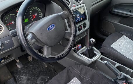 Ford Focus II рестайлинг, 2005 год, 350 000 рублей, 5 фотография