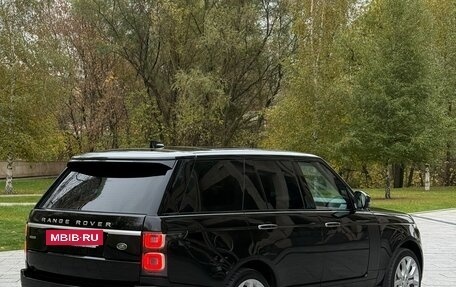 Land Rover Range Rover IV рестайлинг, 2018 год, 8 500 000 рублей, 3 фотография