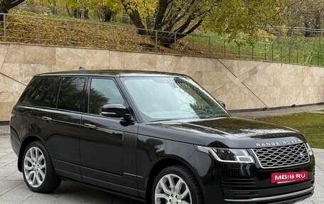 Land Rover Range Rover IV рестайлинг, 2018 год, 8 500 000 рублей, 2 фотография