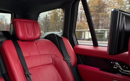 Land Rover Range Rover IV рестайлинг, 2018 год, 8 500 000 рублей, 19 фотография