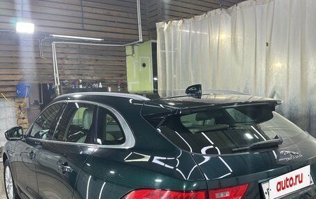 Jaguar F-Pace, 2017 год, 2 237 000 рублей, 4 фотография